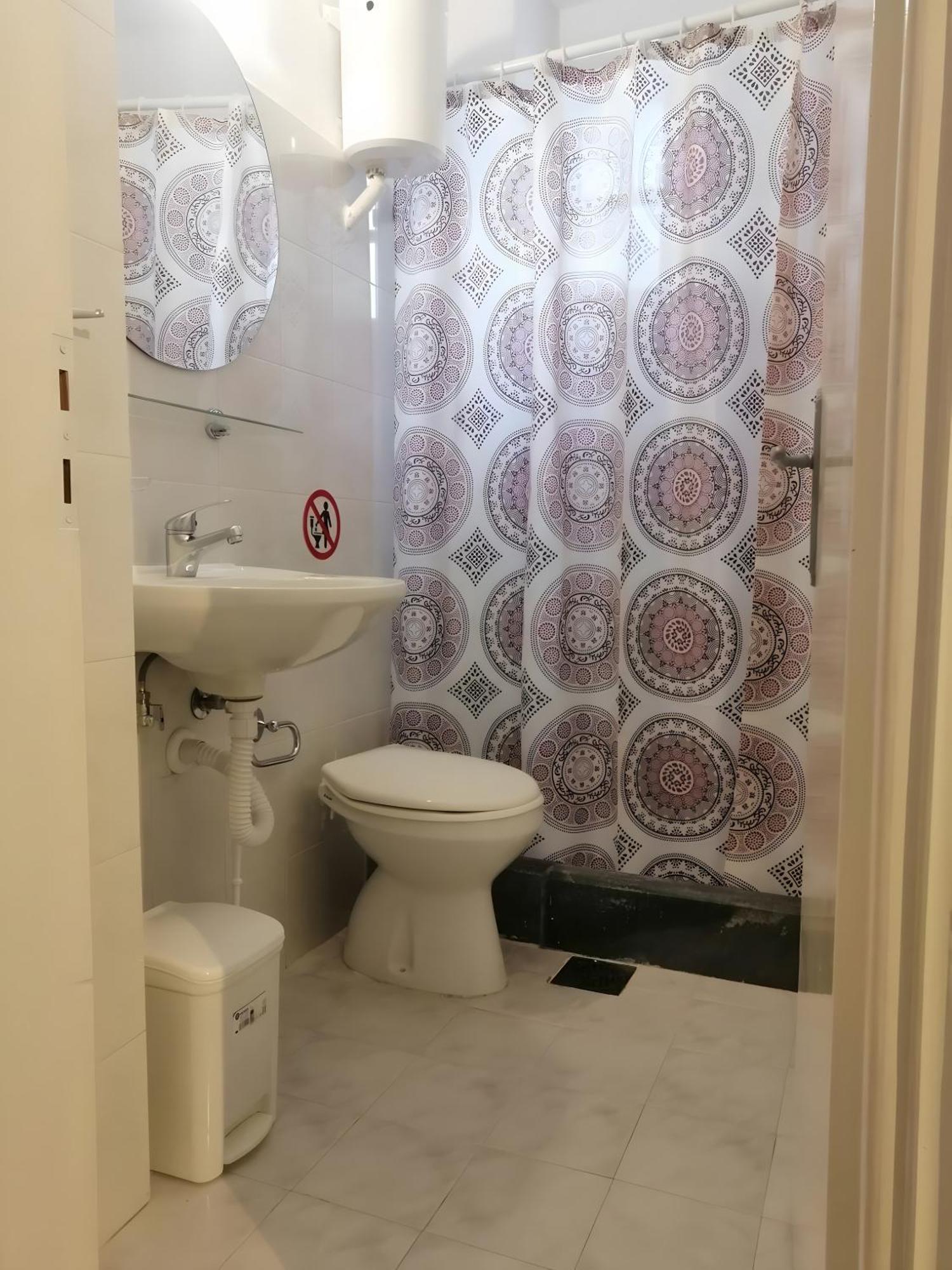 Anchor Yalos - Double Bed 4 Guest house *
